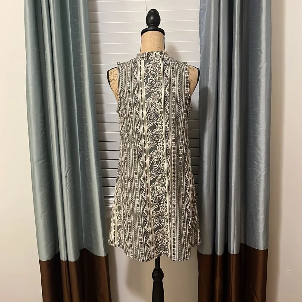 Print short dress - Picture 4 of 4